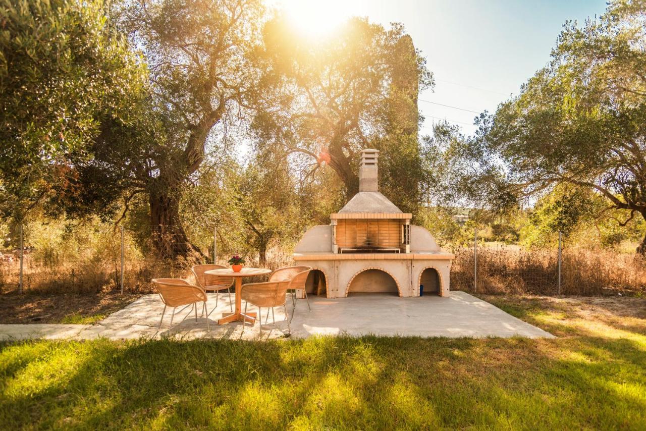 Villa Giannis Vitaládes Buitenkant foto